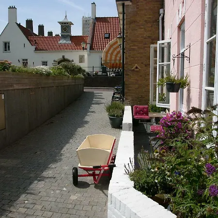 Dar Cho * 赞德沃特